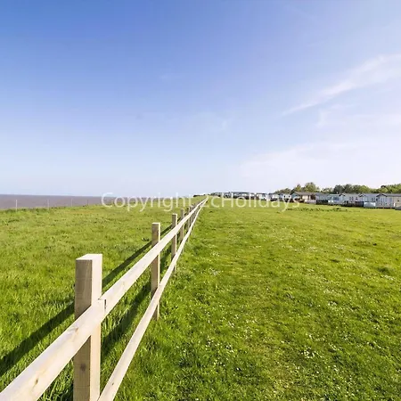 Great 8 Berth Caravan In Norfolk Near To Great Yarmouth Ref 20178Bs Hopton on Sea Exterior photo